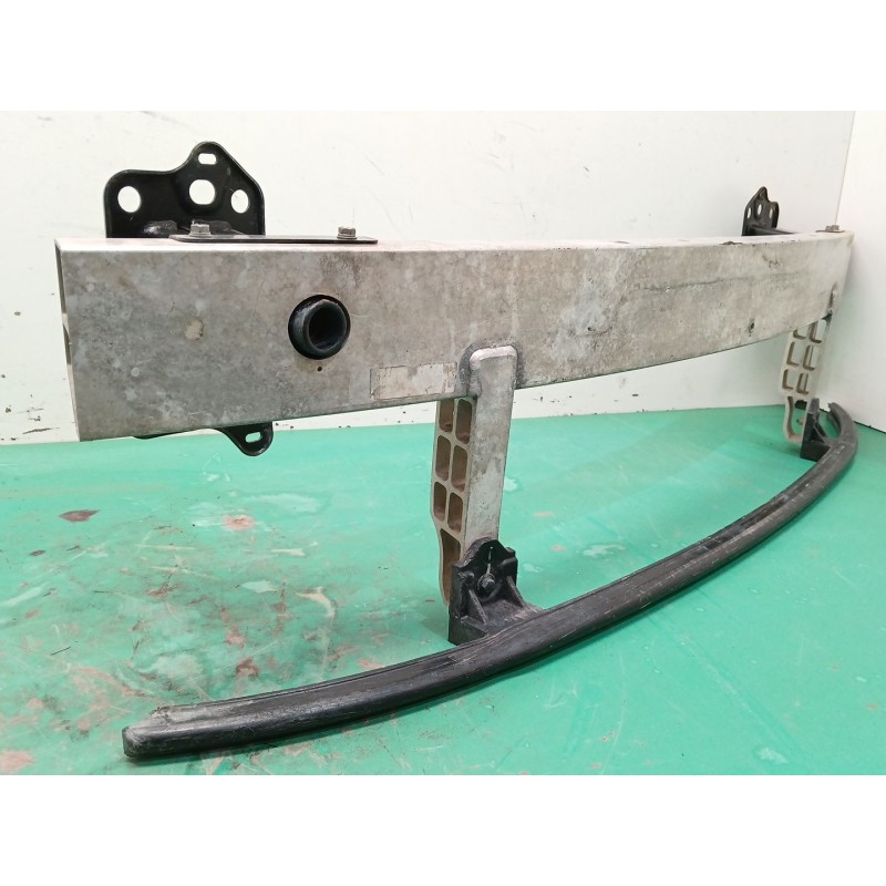 REFUERZO PARAGOLPES DELANTERO 64900G5000