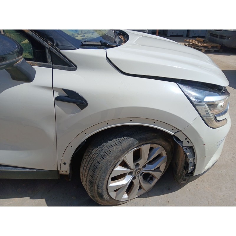 Recambio de aleta delantera derecha para renault captur ii (hf_) tce 100 (hfmt) referencia OEM IAM   