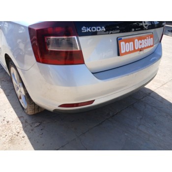 Recambio de paragolpes trasero para skoda rapid referencia OEM IAM   