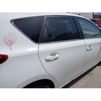 Recambio de puerta trasera derecha para toyota auris (_e18_) 1.3 (nre180_) referencia OEM IAM   