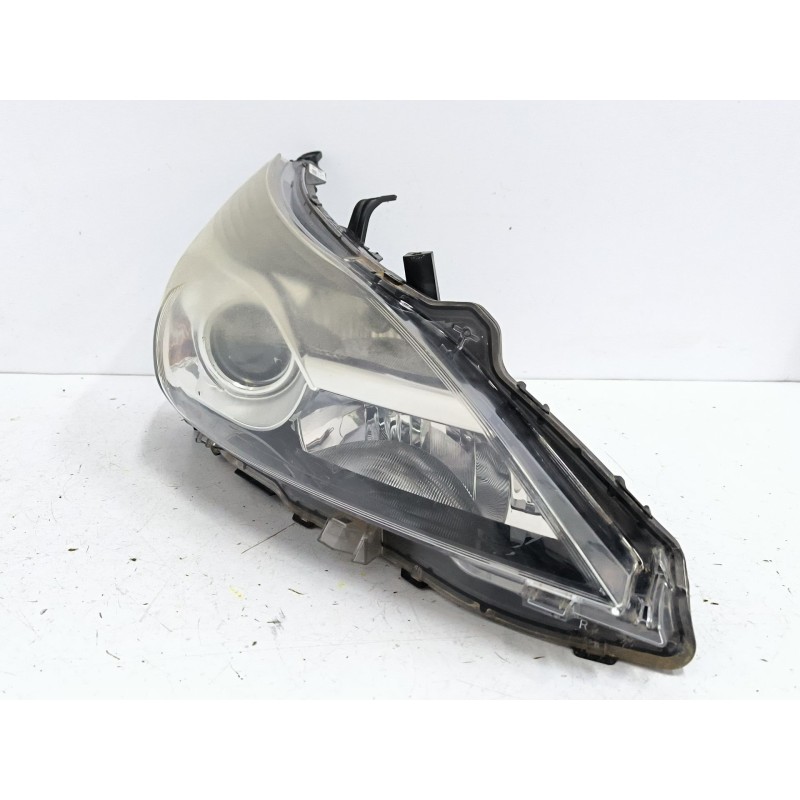 Recambio de faro derecho para toyota verso (_r2_) 1.6 (zgr20_) referencia OEM IAM 811100F16100  