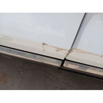 Recambio de puerta delantera izquierda para ford ecosport 1.0 ecoboost referencia OEM IAM   