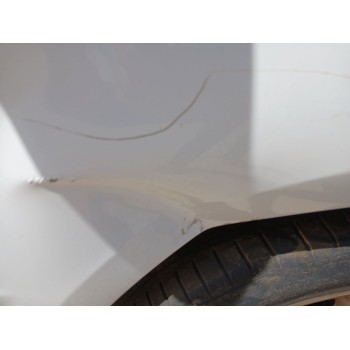 Recambio de aleta delantera derecha para ford ecosport 1.0 ecoboost referencia OEM IAM 2205423  