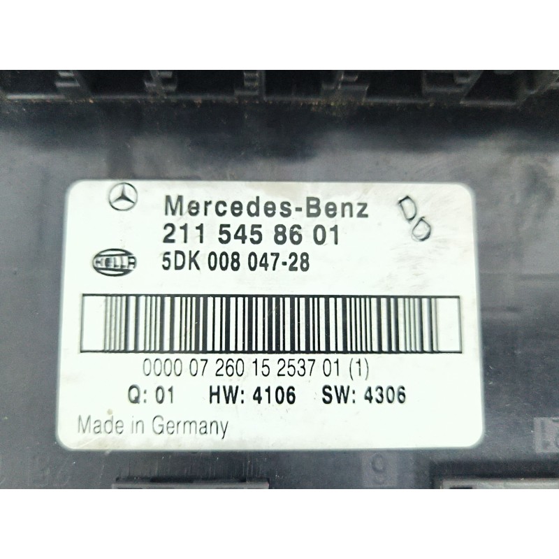 CAJA RELES / FUSIBLES 5DK008047