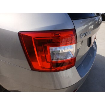 Recambio de piloto trasero izquierdo para skoda octavia iii combi (5e5, 5e6) 2.0 tdi referencia OEM IAM   