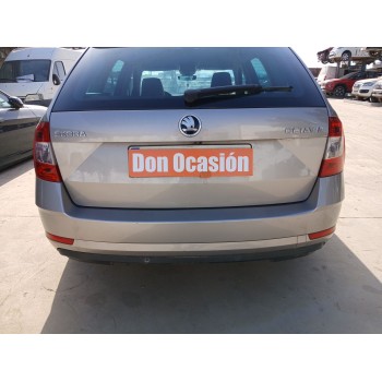 Recambio de paragolpes trasero para skoda octavia iii combi (5e5, 5e6) 2.0 tdi referencia OEM IAM   