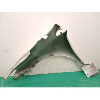 Recambio de aleta delantera derecha para toyota auris (_e18_) 1.4 d-4d (nde180_) referencia OEM IAM 5381102340  