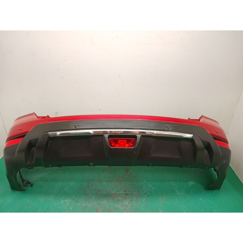 PARAGOLPES TRASERO