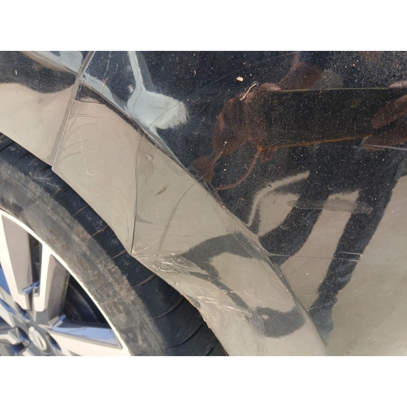 PARAGOLPES TRASERO