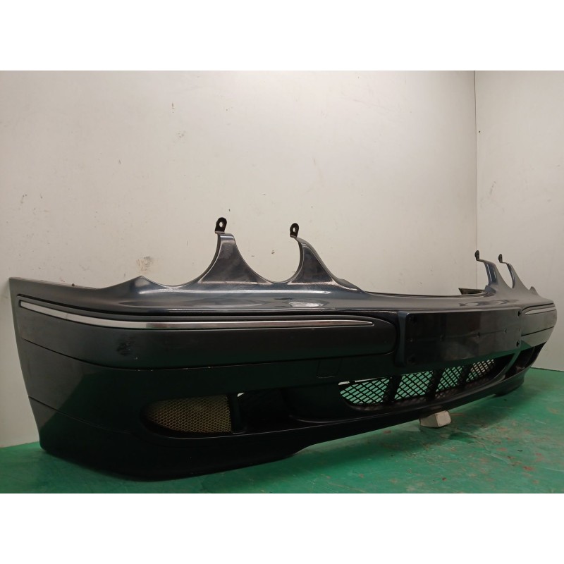 PARAGOLPES DELANTERO