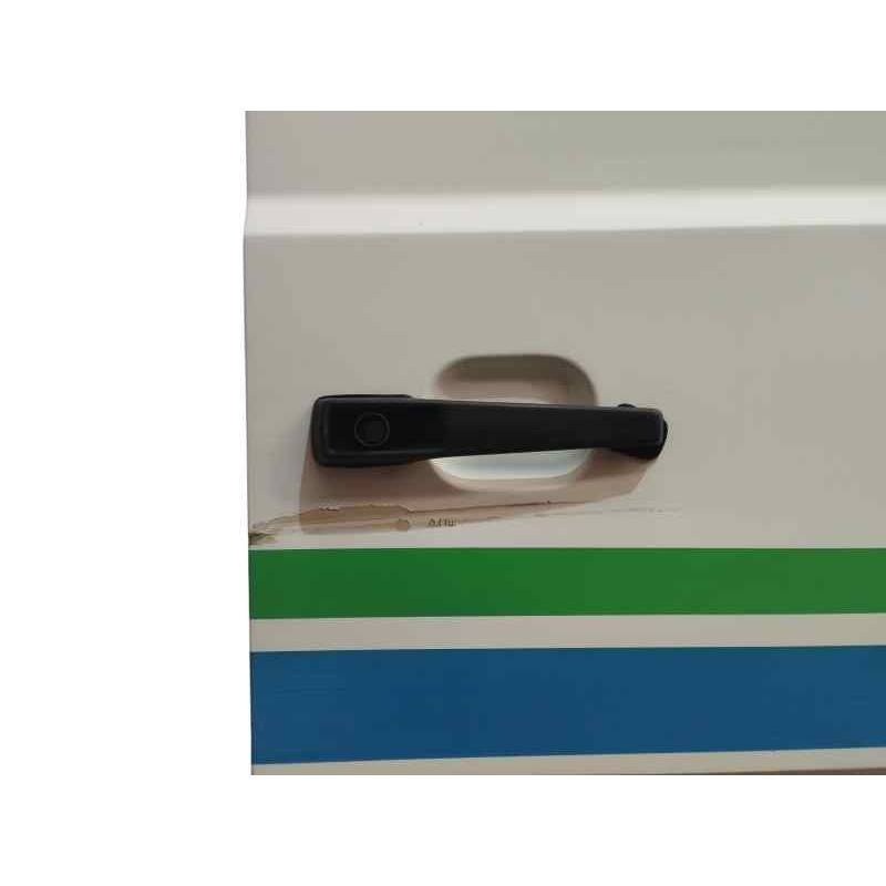 PUERTA LATERAL CORREDERA DERECHA
