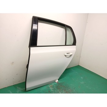 Recambio de puerta trasera izquierda para volkswagen golf vi (5k1) 1.6 tdi referencia OEM IAM 5K6833055K  