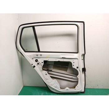 Recambio de puerta trasera izquierda para volkswagen golf vi (5k1) 1.6 tdi referencia OEM IAM 5K6833055K  