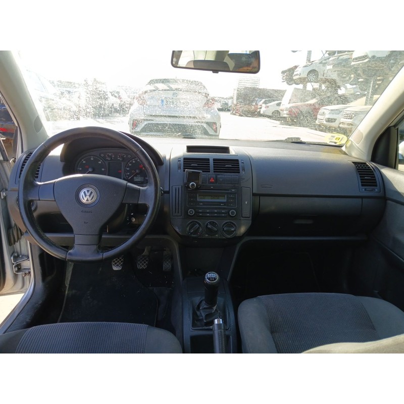 Recambio de salpicadero para volkswagen polo iv (9n_, 9a_) 1.4 tdi referencia OEM IAM   