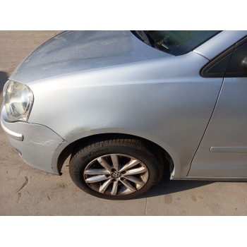 Recambio de aleta delantera izquierda para volkswagen polo iv (9n_, 9a_) 1.4 tdi referencia OEM IAM   