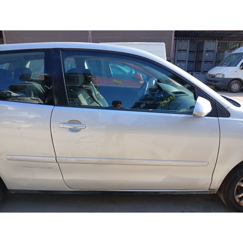 Recambio de puerta delantera derecha para volkswagen polo iv (9n_, 9a_) 1.4 tdi referencia OEM IAM   