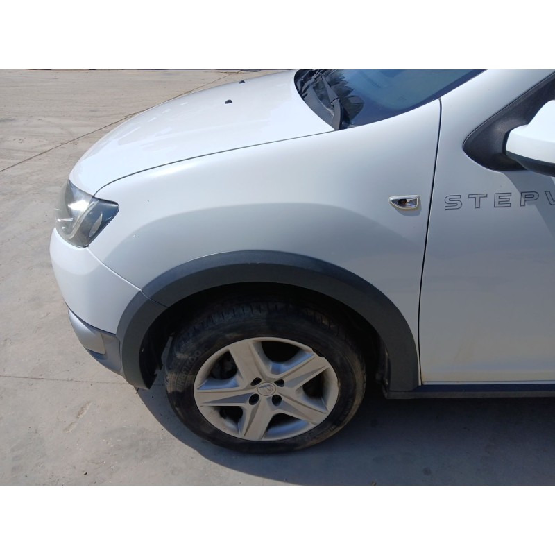 Recambio de aleta delantera izquierda para dacia sandero ii (b8_) 1.5 dci referencia OEM IAM   