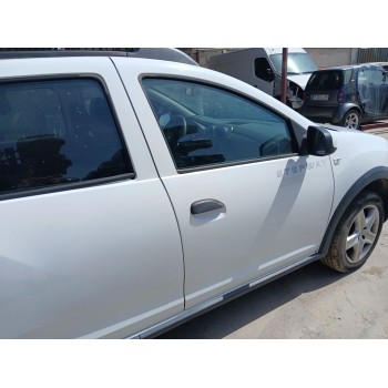 Recambio de puerta delantera derecha para dacia sandero ii (b8_) 1.5 dci referencia OEM IAM   