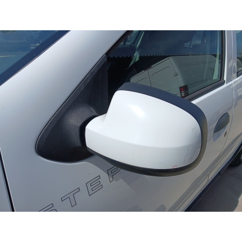 Recambio de retrovisor izquierdo para dacia sandero ii (b8_) 1.5 dci referencia OEM IAM   