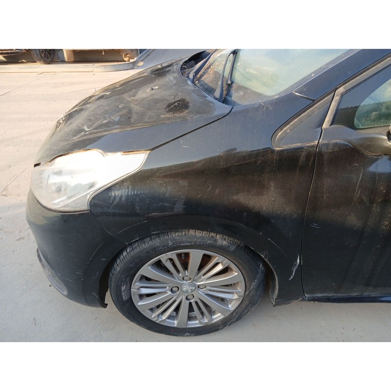 Recambio de aleta delantera izquierda para peugeot 208 i (ca_, cc_) 1.2 puretech 82 referencia OEM IAM   