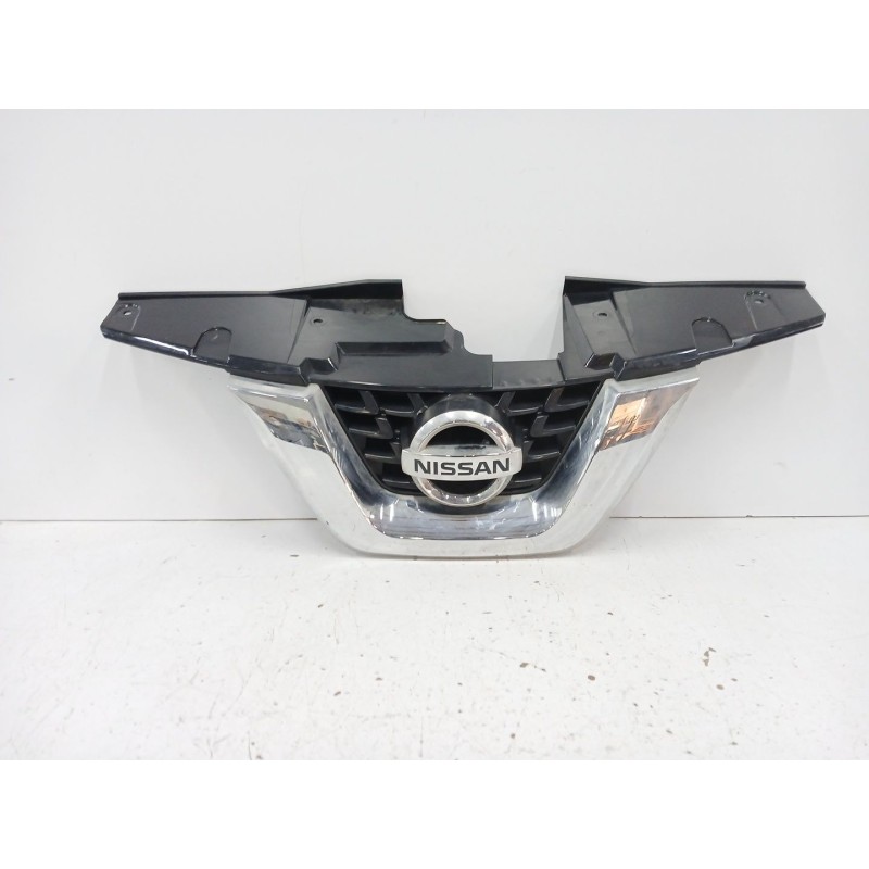 Recambio de rejilla delantera para nissan juke (f15) 1.6 referencia OEM IAM 62070BV80A  