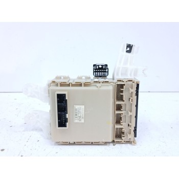 Recambio de caja reles / fusibles para toyota verso (_r2_) 2.0 d-4d (aur20_) referencia OEM IAM 827300F052  