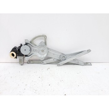 ELEVALUNAS DELANTERO IZQUIERDO 698200F020 
