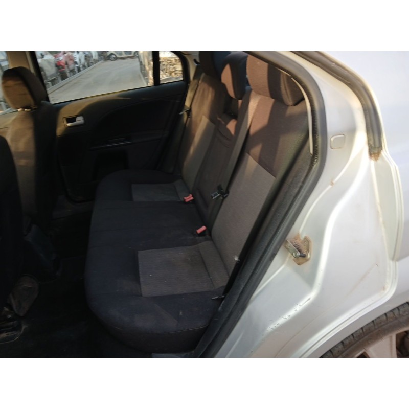 FORD MONDEO III Sedán (B4Y) 2002