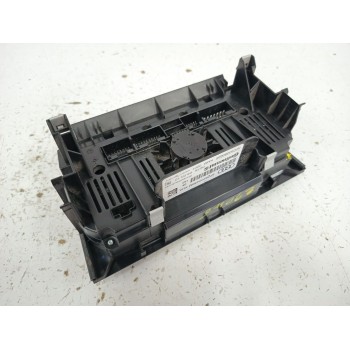 Recambio de mando climatizador para audi a3 sportback (8pa) 1.6 tdi referencia OEM IAM 8P0820043BM  