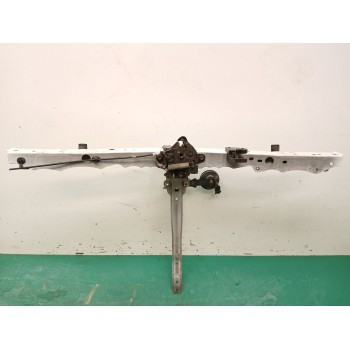 Recambio de travesaño superior para toyota auris (_e18_) 1.4 d-4d (nde180_) referencia OEM IAM 5320502200  