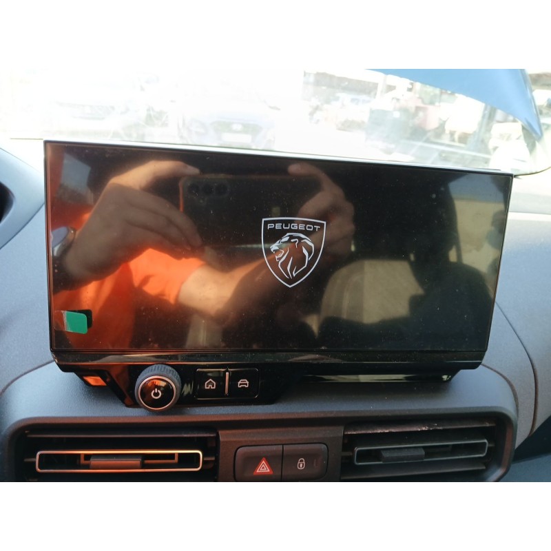 PANTALLA MULTIFUNCION