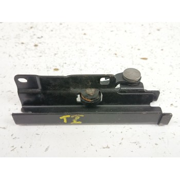 Recambio de soporte / guia puerta corredera para peugeot rifter 1.5 bluehdi 100 referencia OEM IAM 9816965880  