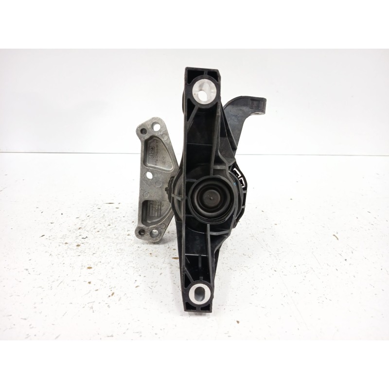 SOPORTE MOTOR DERECHO