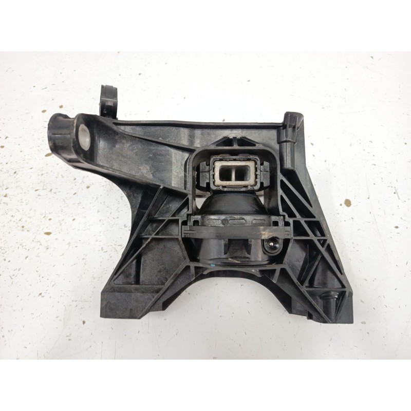 SOPORTE MOTOR DERECHO