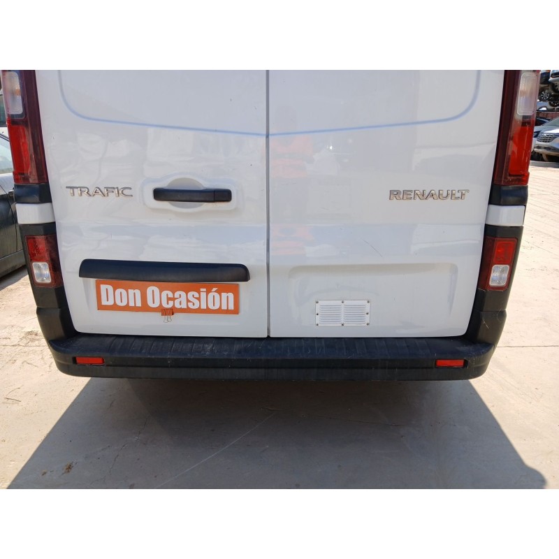 PARAGOLPES TRASERO
