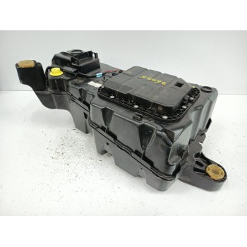 Recambio de deposito adblue para peugeot rifter 1.5 bluehdi 100 referencia OEM IAM 9832421480  