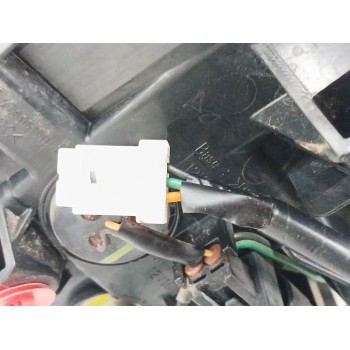 Recambio de piloto trasero derecho interior para nissan x-trail iii (t32_, t32r, t32rr) 1.6 dci (t32) referencia OEM IAM 265506F