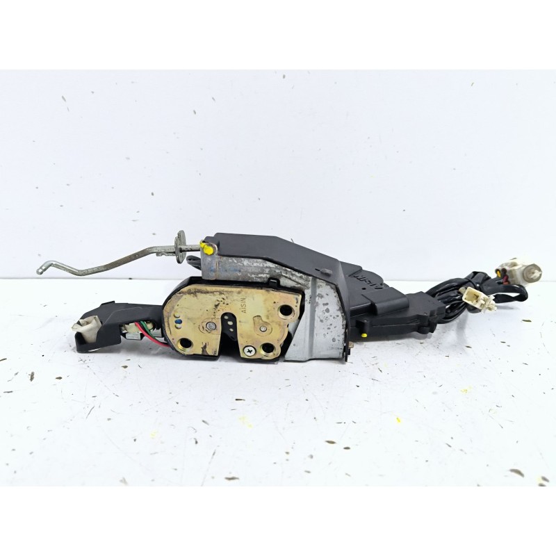 Recambio de cerradura puerta delantera derecha para toyota corolla verso (_e12_) 1.8 vvt-i (zze122_) referencia OEM IAM   