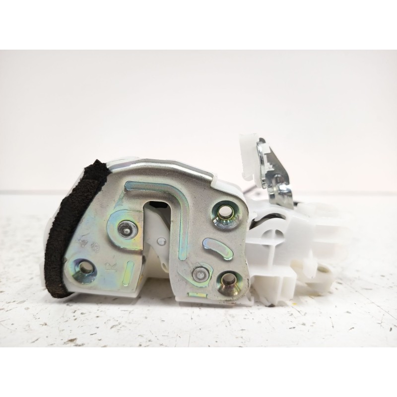 Recambio de cerradura puerta delantera derecha para suzuki vitara (ly) 1.4 t (apk 414) referencia OEM IAM 8220154P21  