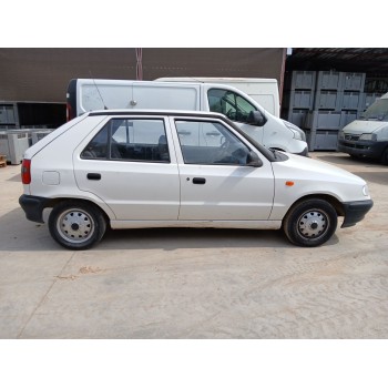 skoda felicia i (6u1) del año 1997