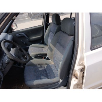 skoda felicia i (6u1) del año 1997