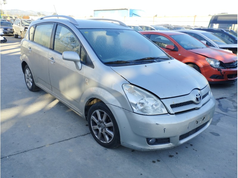 TOYOTA COROLLA VERSO (R1)