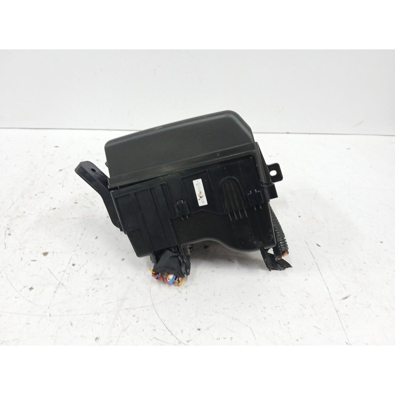 Recambio de caja reles / fusibles para hyundai ix35 (lm, el, elh) 1.7 crdi referencia OEM IAM 919502S010 913112Y541 