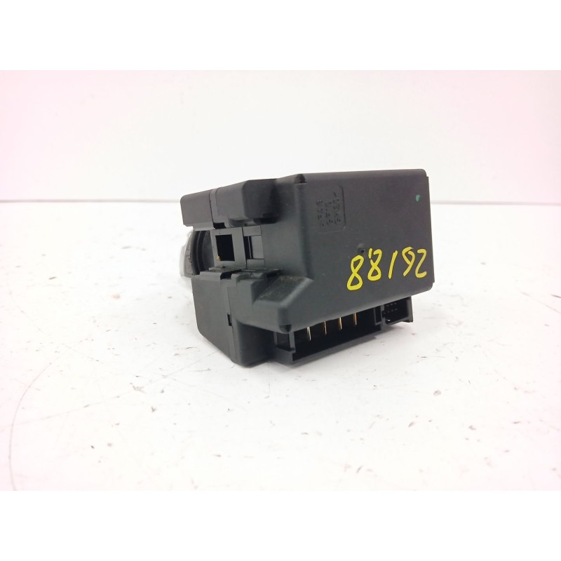 CONMUTADOR DE ARRANQUE 33001161
