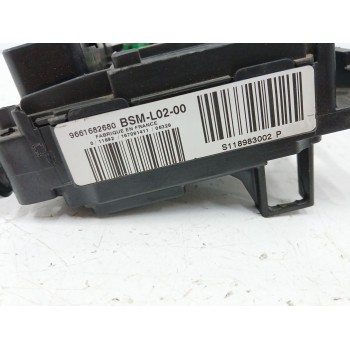 Recambio de caja reles / fusibles para peugeot 407 (6d_) 2.0 hdi 135 (6drhrh, 6drhre, 6drhrg, 6drhrj) referencia OEM IAM 9661682