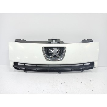 REJILLA DELANTERA 1497644077 1497647077 1497650077