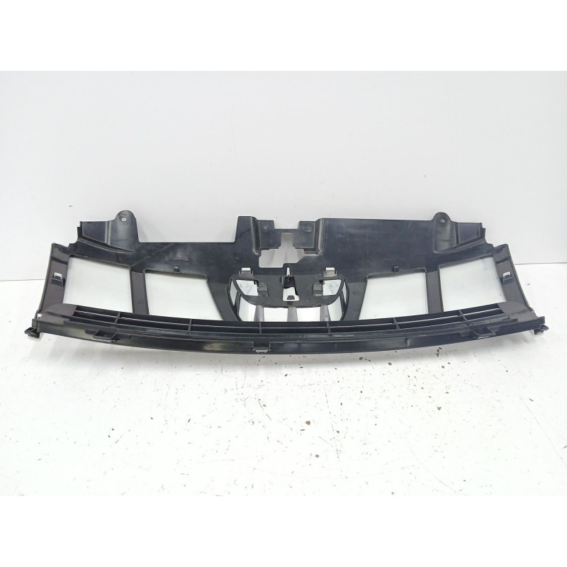 REJILLA DELANTERA 1497647077 1497650077