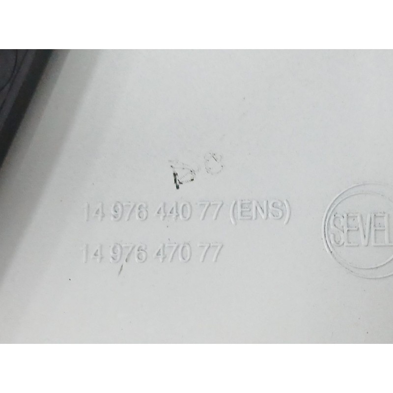 REJILLA DELANTERA 1497647077 1497650077