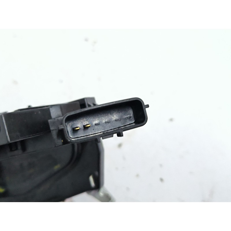 CERRADURA PUERTA DELANTERA DERECHA