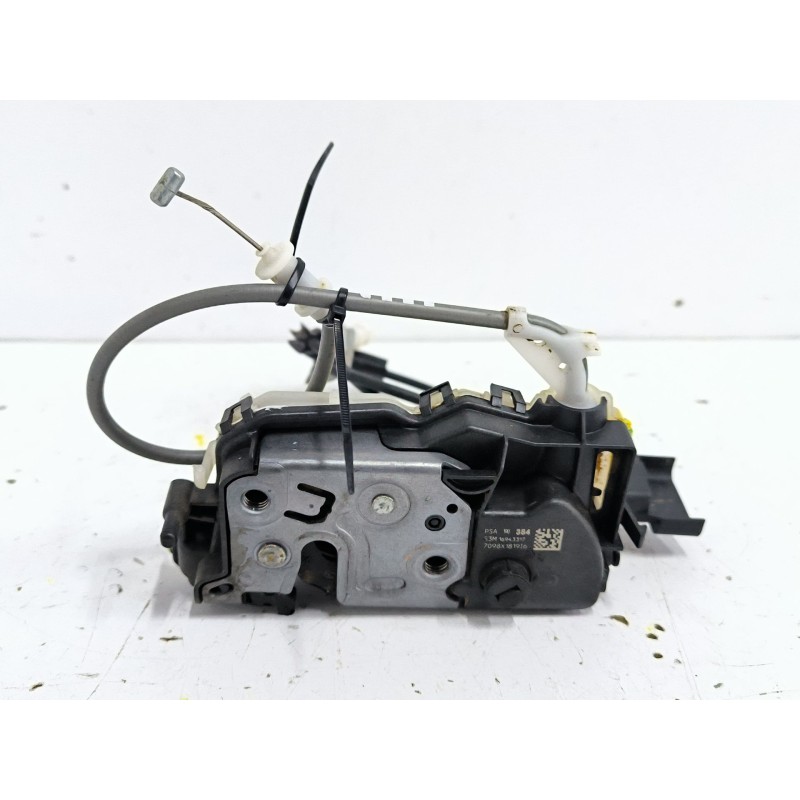 Recambio de cerradura puerta delantera derecha para citroën c4 cactus 1.6 bluehdi 100 referencia OEM IAM S3M16943317  